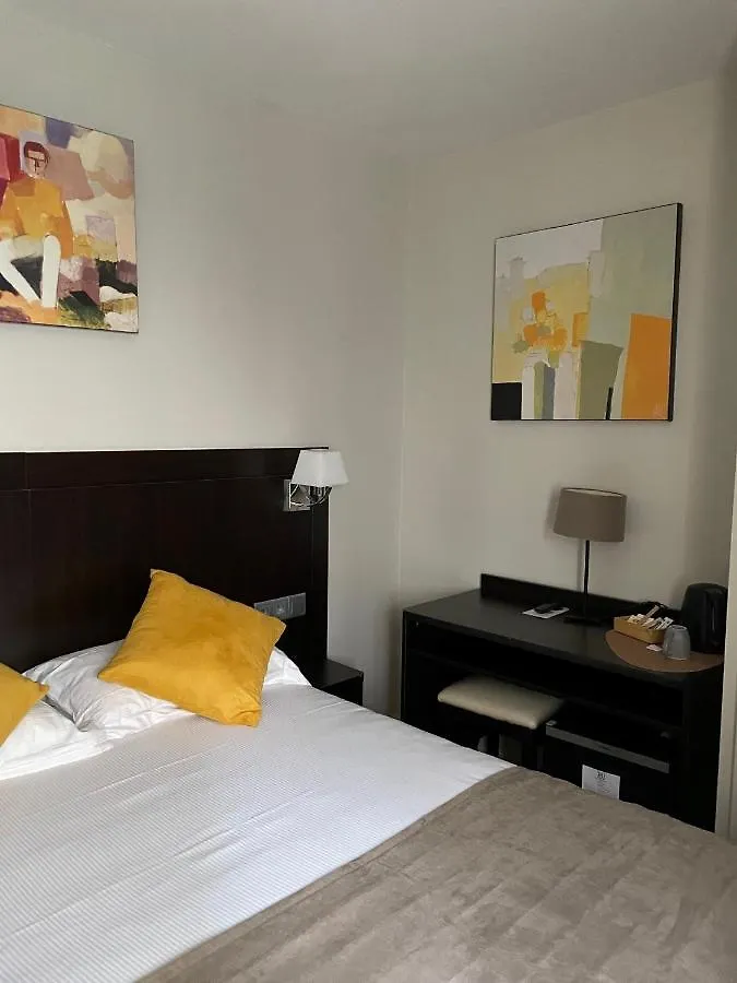 Le Beaugency Szálloda 3*