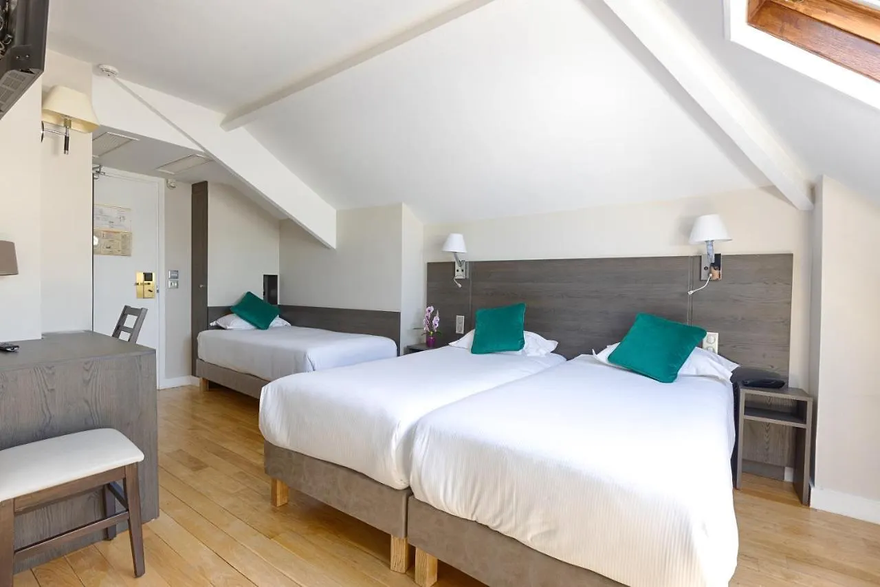 Le Beaugency Otel 3*